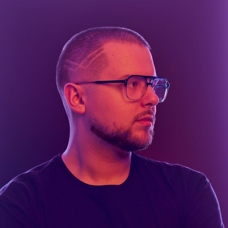 Joshua Sauder, the artist behind seekjoy
